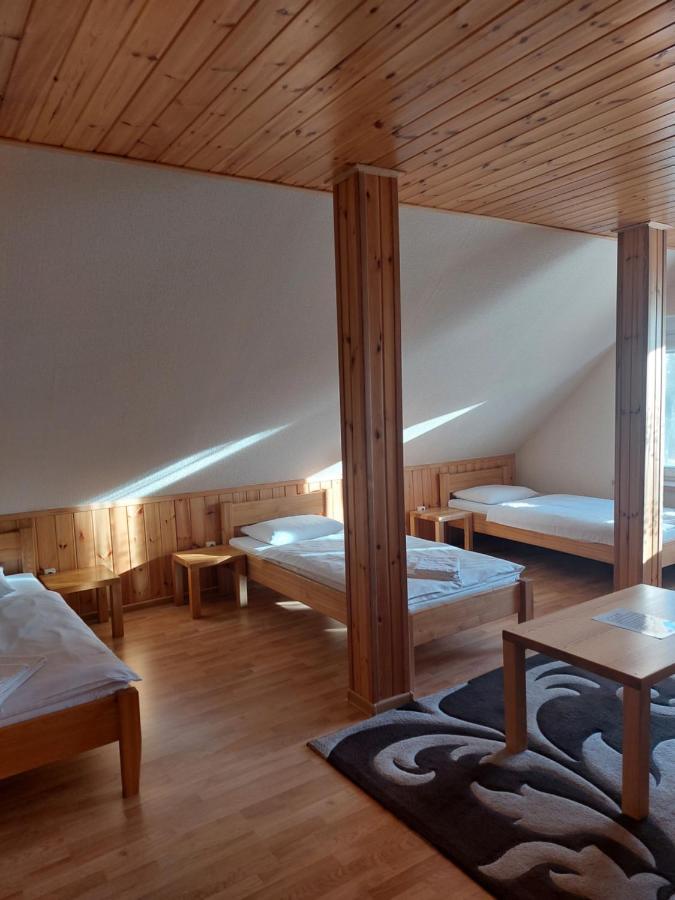 Hotel Asmonienes Sveciu Namai "Senoji Mokyklele" Smalininkai Esterno foto