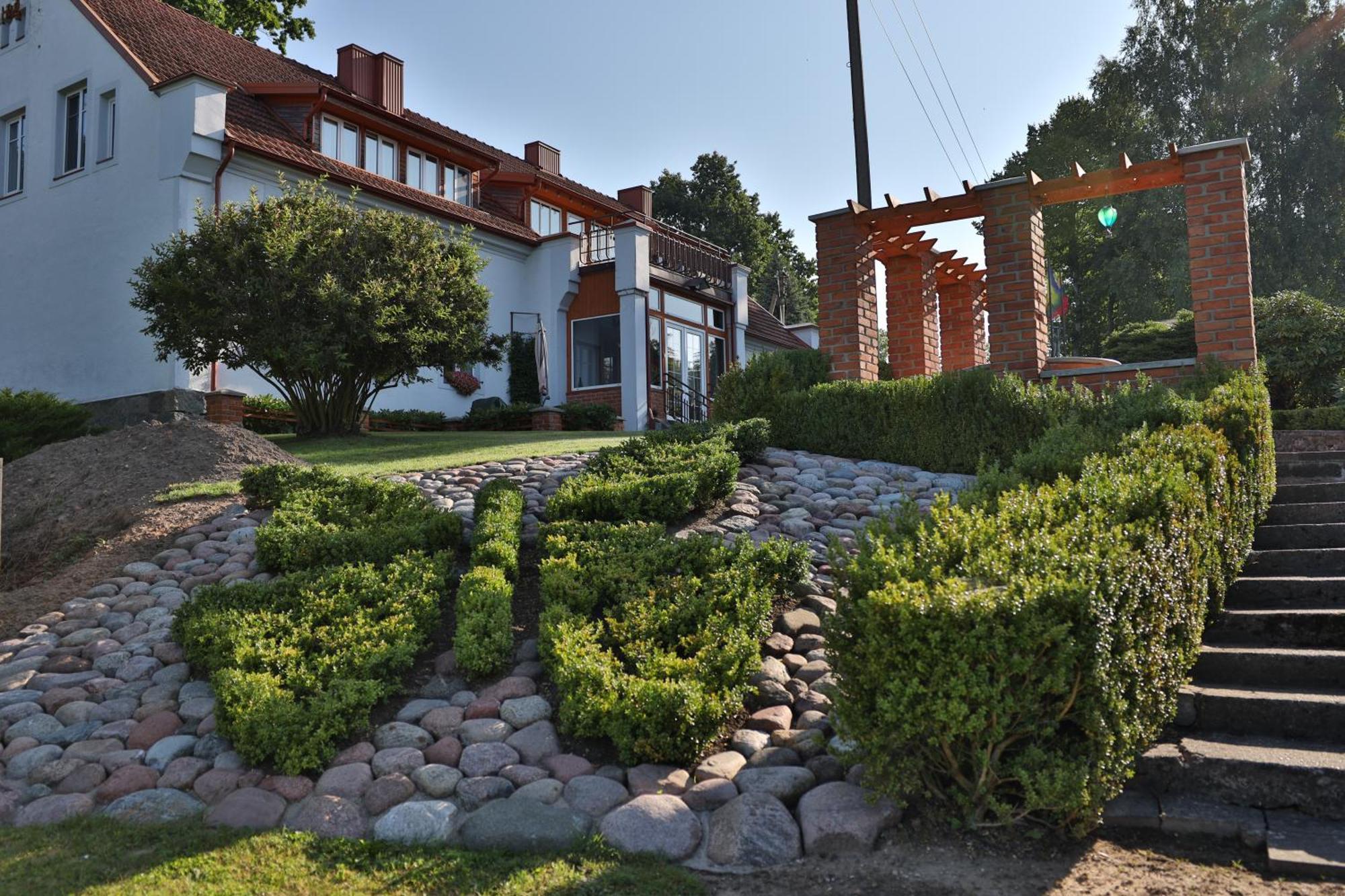Hotel Asmonienes Sveciu Namai "Senoji Mokyklele" Smalininkai Esterno foto