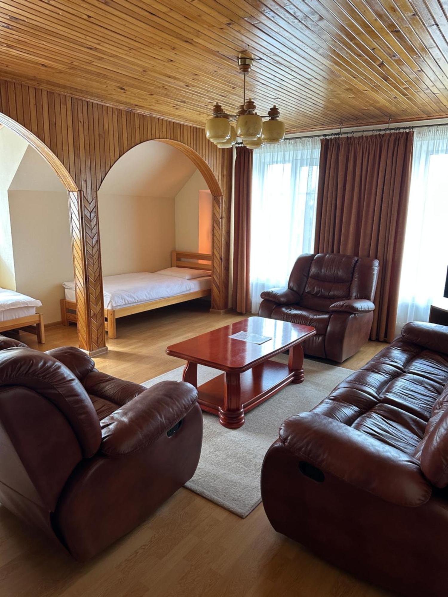 Hotel Asmonienes Sveciu Namai "Senoji Mokyklele" Smalininkai Esterno foto