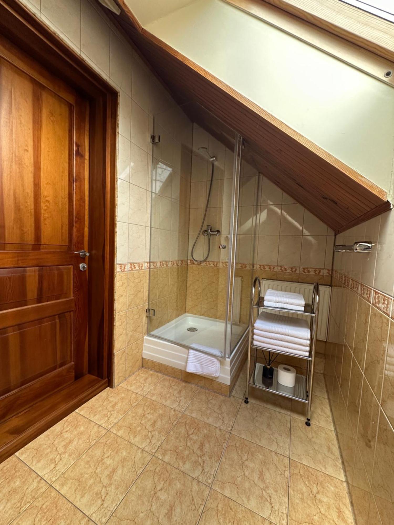 Hotel Asmonienes Sveciu Namai "Senoji Mokyklele" Smalininkai Esterno foto