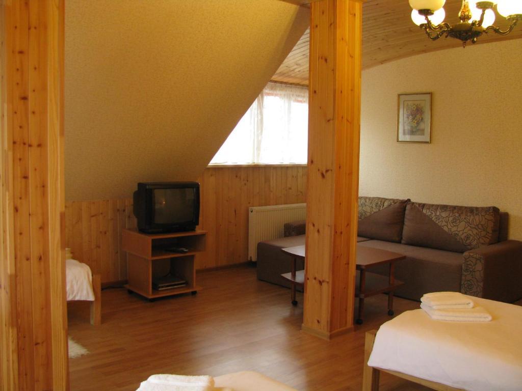 Hotel Asmonienes Sveciu Namai "Senoji Mokyklele" Smalininkai Camera foto