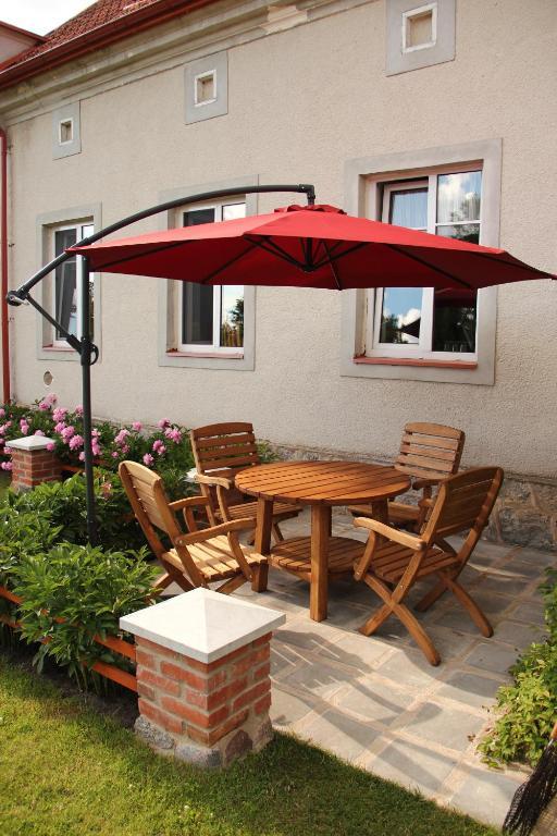 Hotel Asmonienes Sveciu Namai "Senoji Mokyklele" Smalininkai Esterno foto