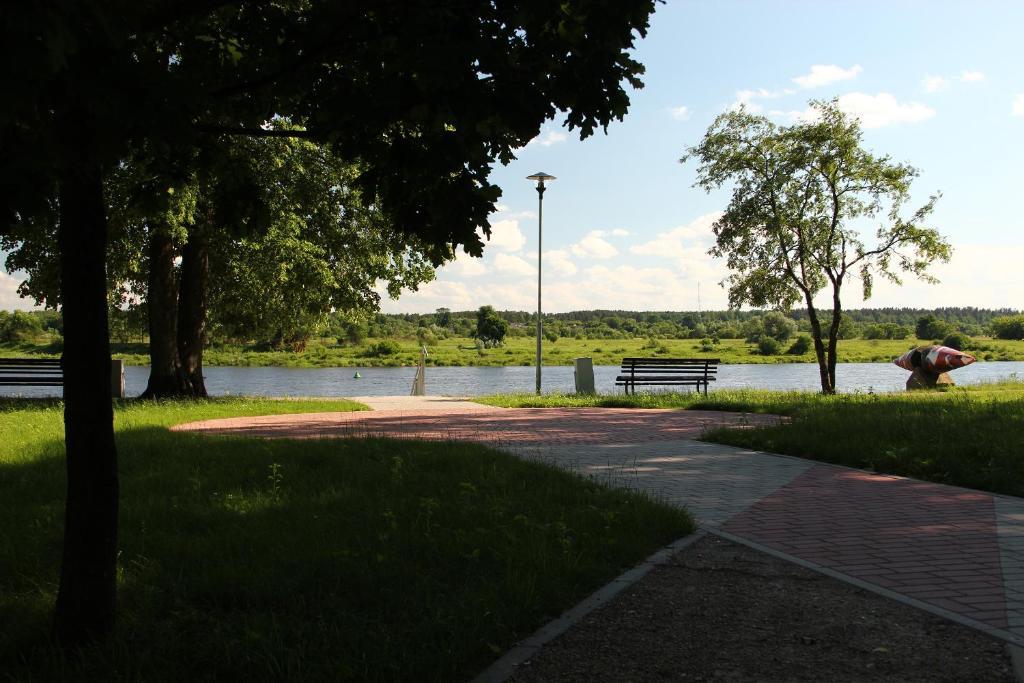 Hotel Asmonienes Sveciu Namai "Senoji Mokyklele" Smalininkai Esterno foto